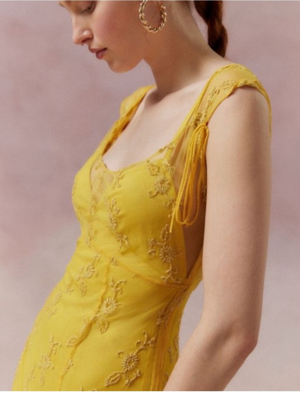 Kimchi Blue Lace Floral Maxi Dress in Yellow Size Medium Like New - Picture 8 of 9